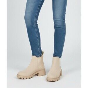 Steve Madden Howler Chelsea Ankle Boots Women's 8.5M Suede Leather Sand Lug Sole